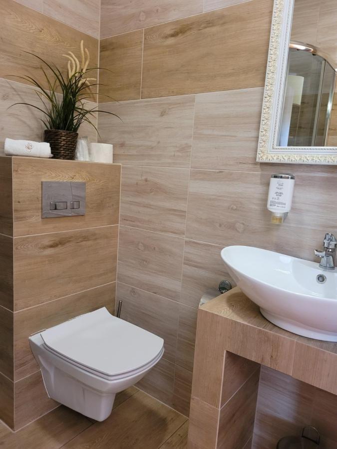 Virgo B&B Biznes Rumia Exteriér fotografie