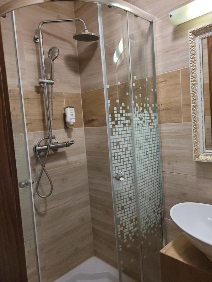 Virgo B&B Biznes Rumia Exteriér fotografie